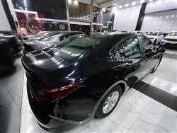 تۆیۆتا کامری